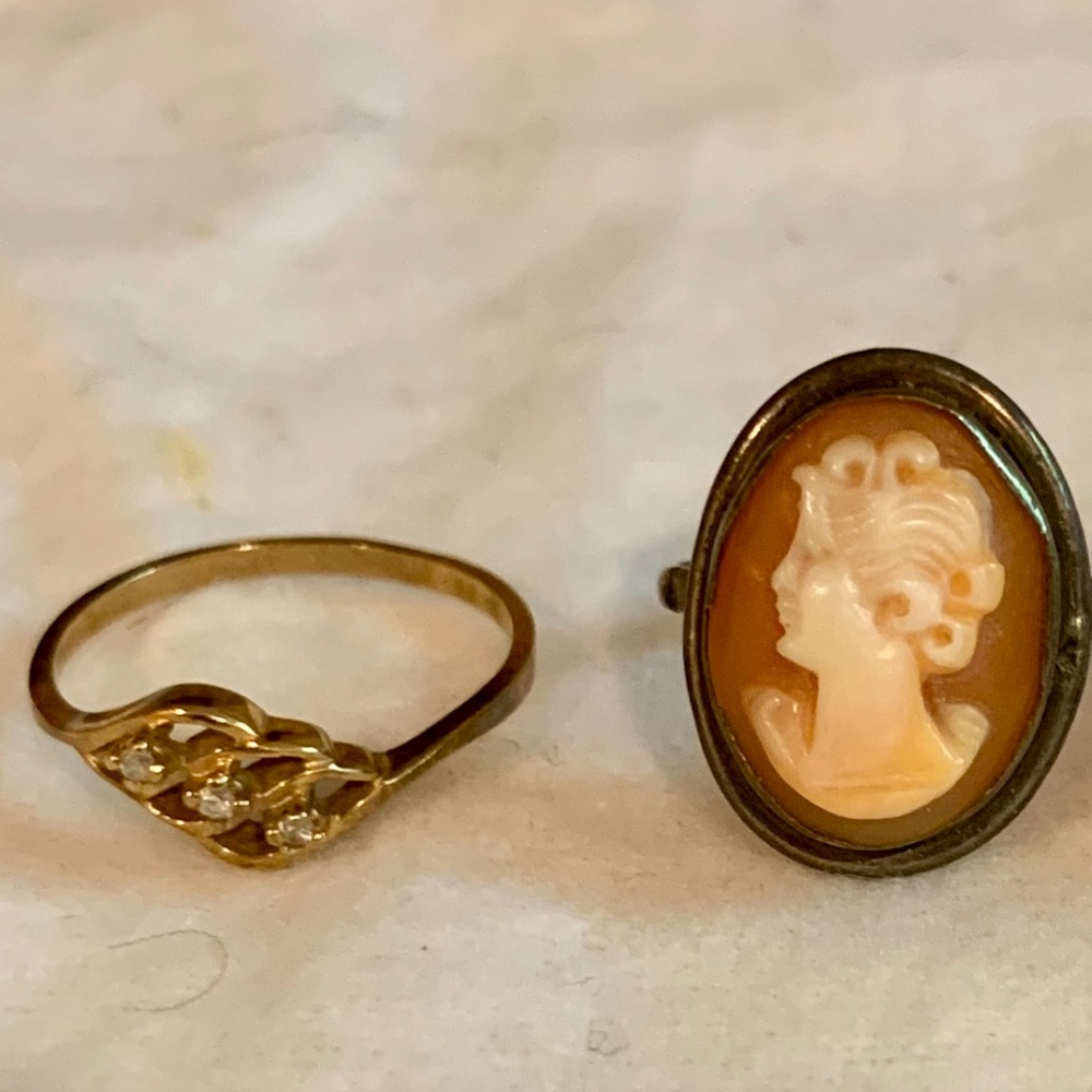 BUNDLE: 3 Women's Rings Size 6